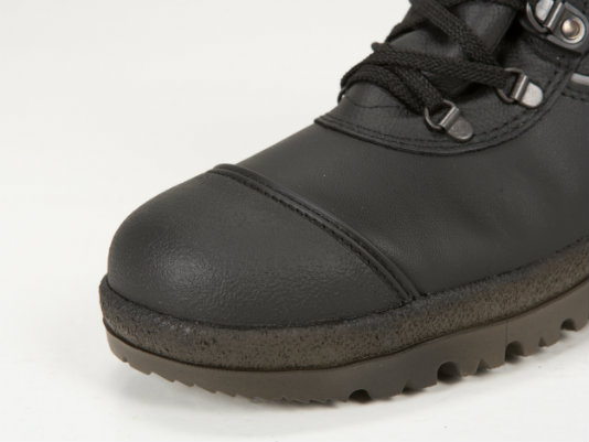 hard plastic toe shoes